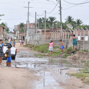 No Nossa Senhora da Apresentação (Zona Norte de Natal), população espera pela obra