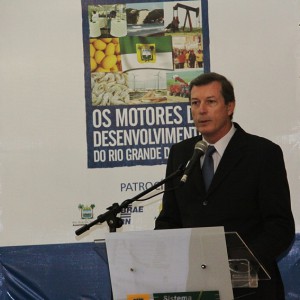 Seminário Motores do Desenvolvimento recebe Fulvio Danilas