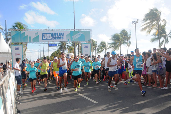 Cerca de 1.500 corredores participaram da última etapa da Track&Field Run Series, em João Pessoa. (Foto: LATIN SPORTS)