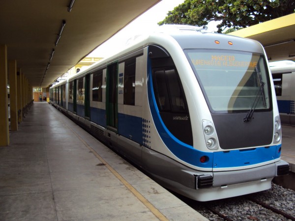 Trem VLT operando em Maceió. Segundo a CBTU, modelo deverá circular em breve no município de Natal. (Foto: cfvv.blogspot.com)