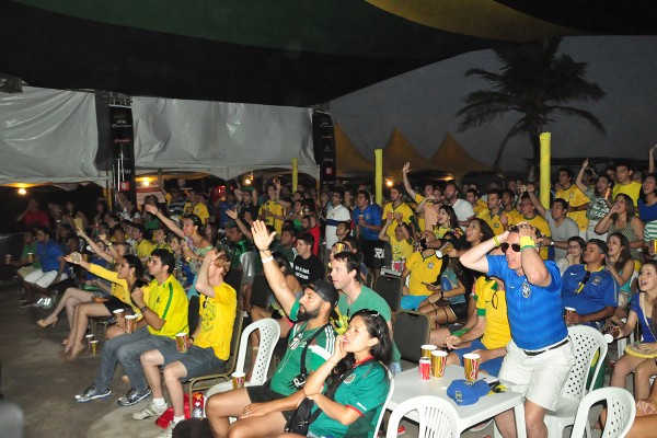 Após o jogo, o clima foi decepção e desconfiança sobre a seleção brasileira Foto: Wellington Rocha)