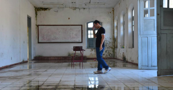 Casa do Estudante vive em situação de abandono. (Foto: Rádio Top)