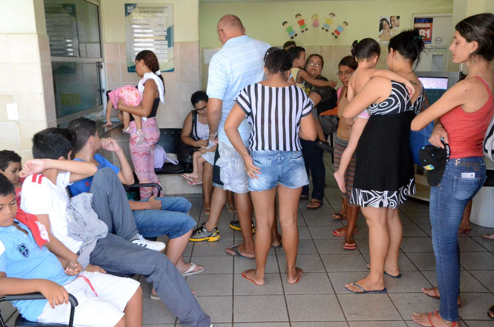 RioGrandedoNorte.net » Hospitais pediátricos públicos e privados enfrentam  superlotação em Natal, image size:1600x1060